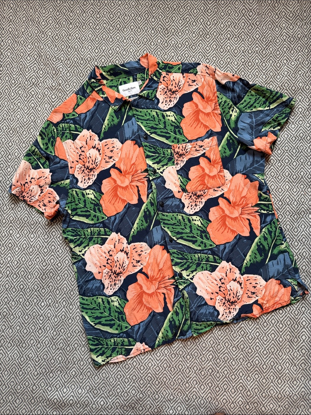 Goodfellow & Co Navy Floral Camp Collar Button-Up Shirt